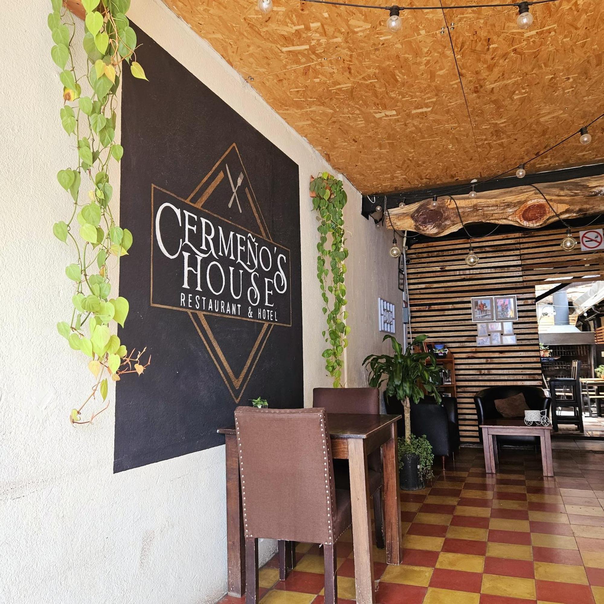 危地马拉安地瓜 Cermeno'S House酒店 外观 照片
