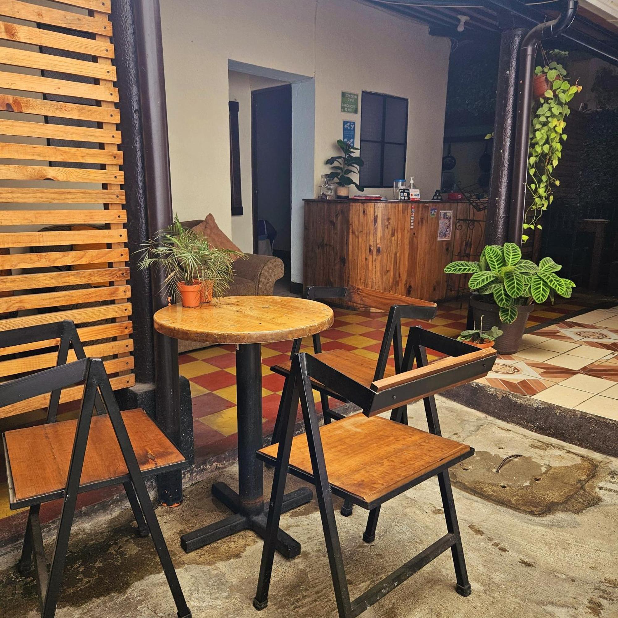 危地马拉安地瓜 Cermeno'S House酒店 外观 照片